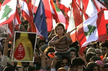 lebanon_protest_xpg109.jpg